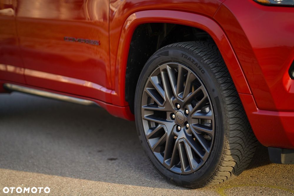 Jeep Compass - 18