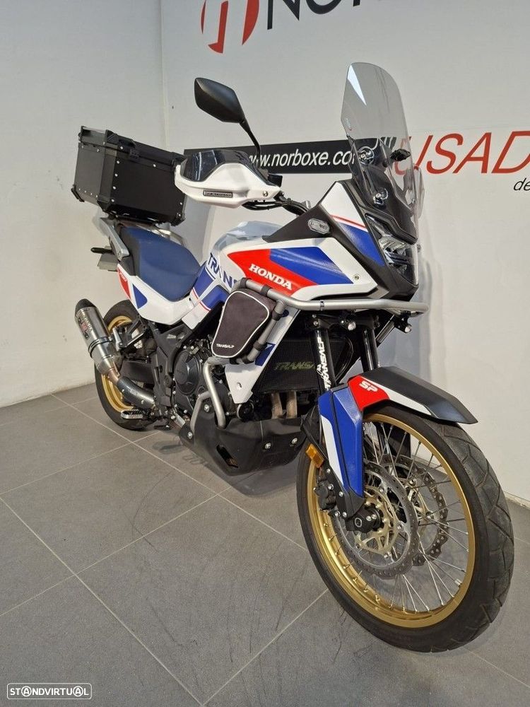 Honda Transalp 750 SP - 3