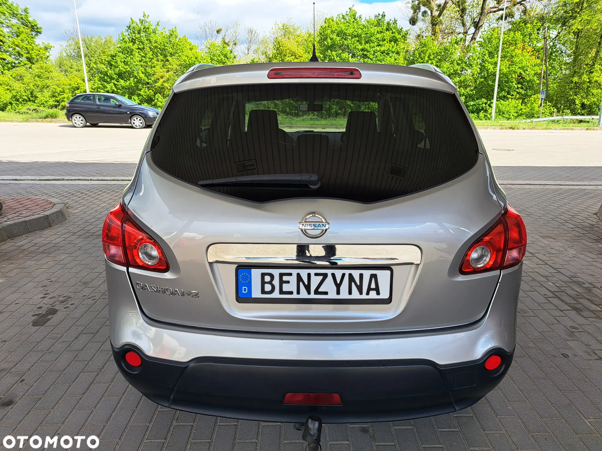 Nissan Qashqai+2 - 10