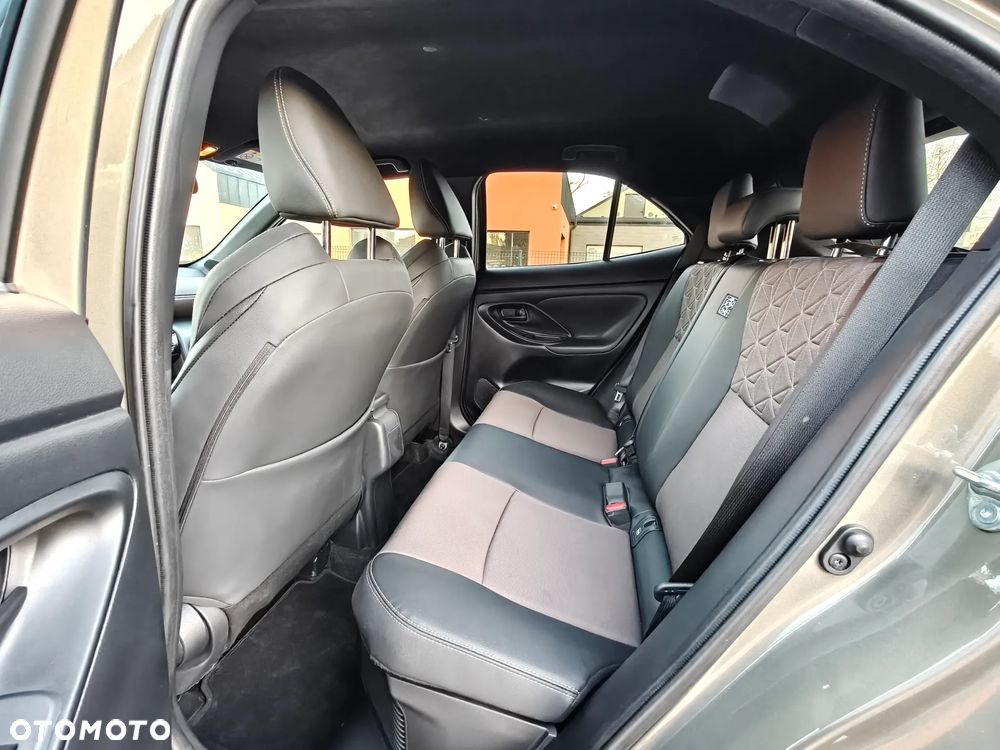 Toyota Yaris Hybrid 1.5 Executive - 8