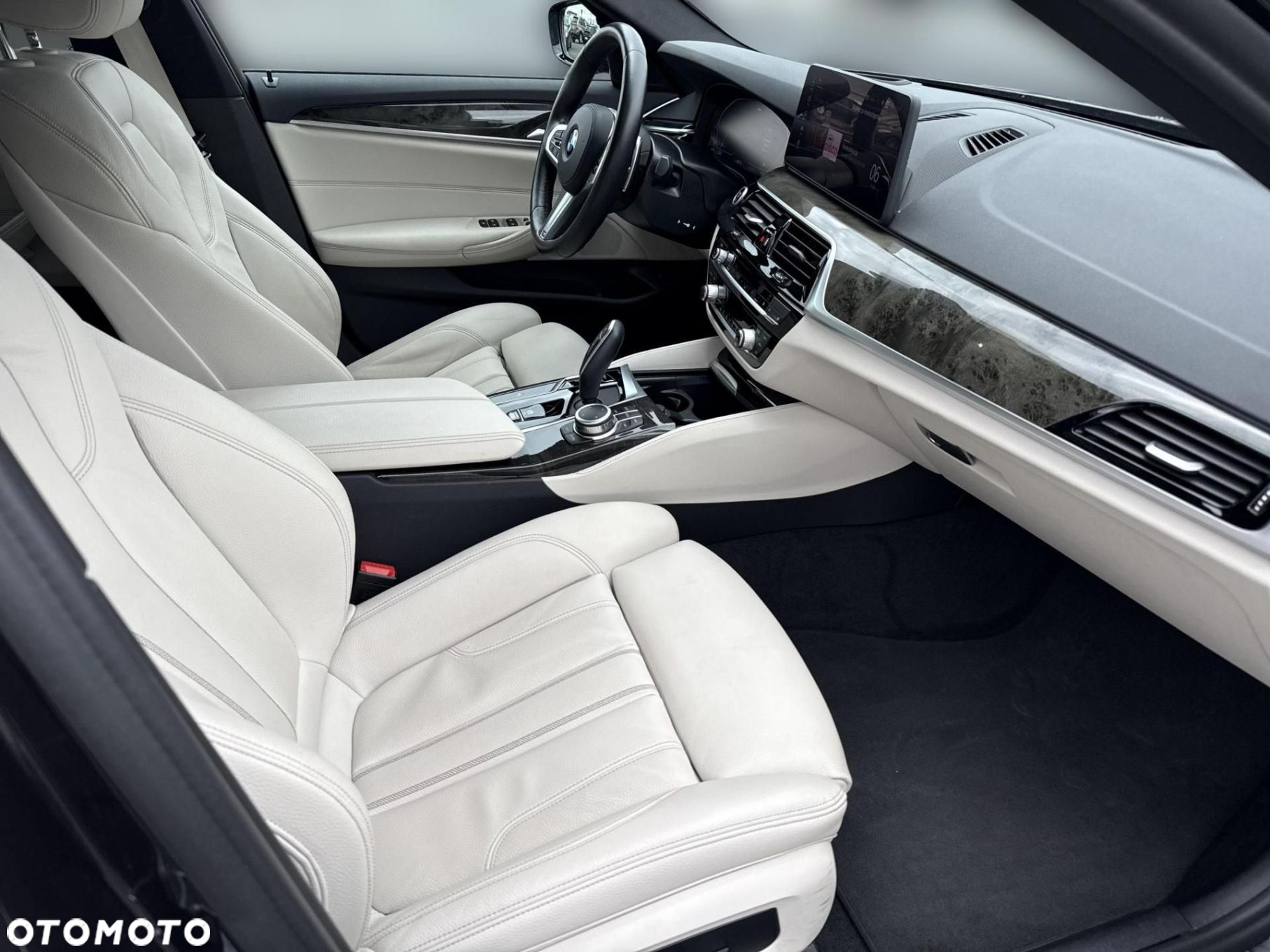 BMW Seria 5 - 10