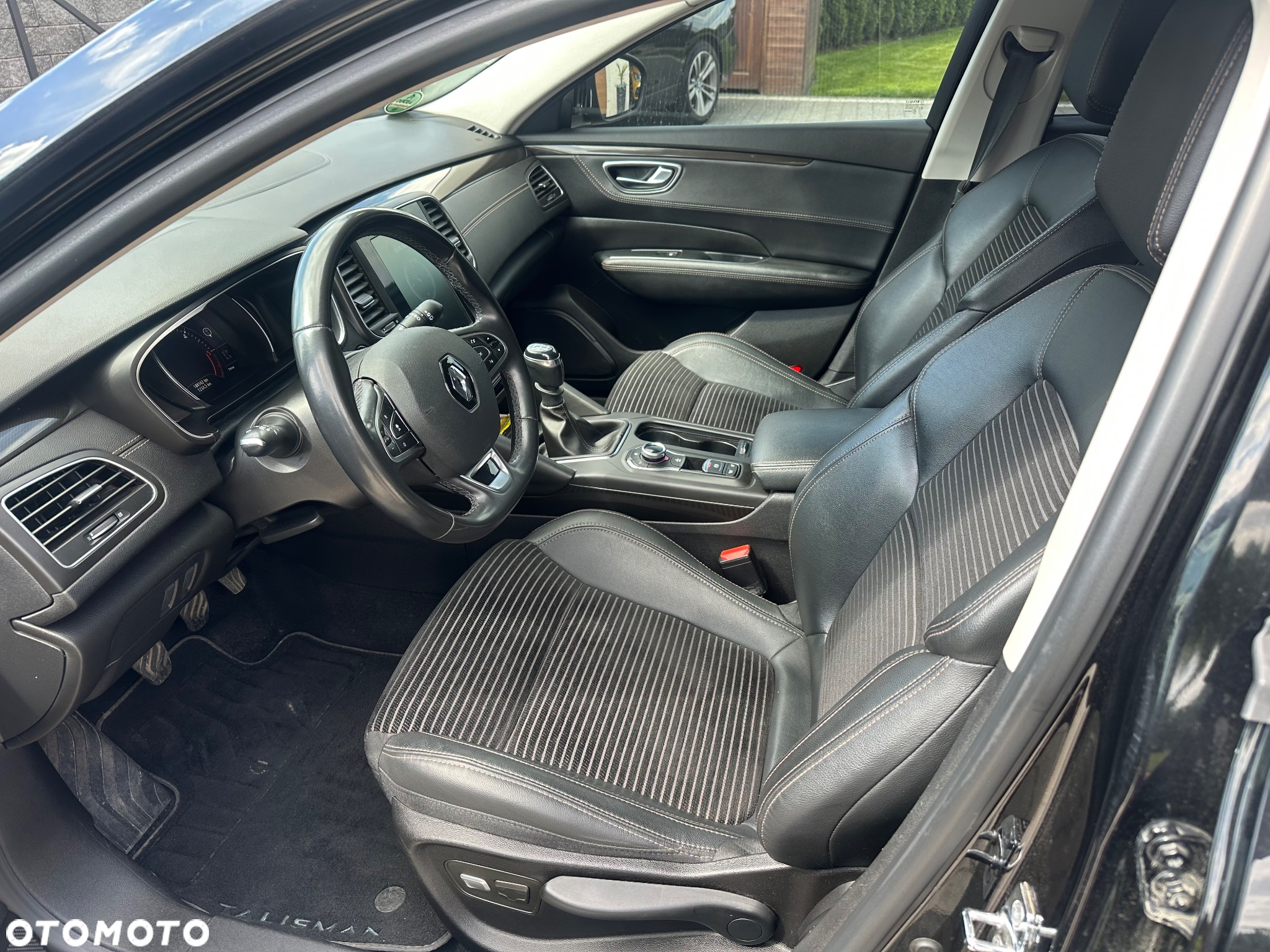 Renault Talisman Grandtour BLUE dCi 150 LIMITED - 21