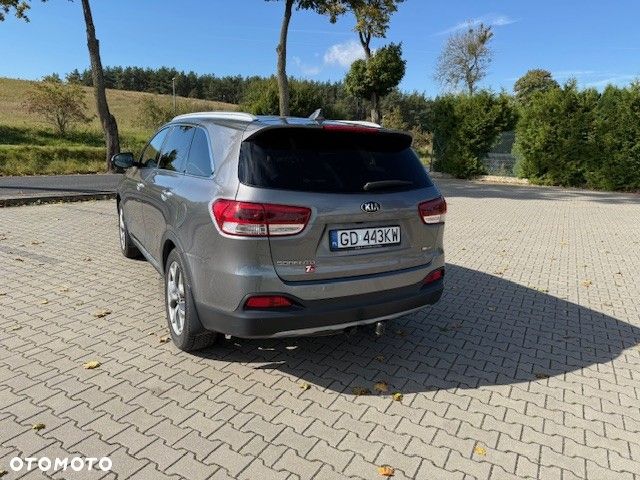 Kia Sorento - 11
