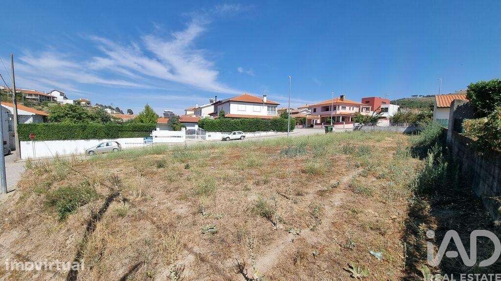 Terreno para construção em Casas do Soeiro de 594,00 m2 - Grande imagem: 4/5