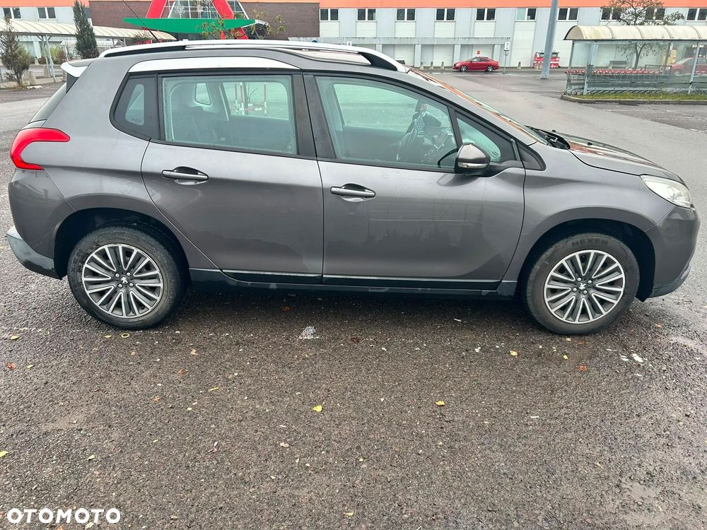 Peugeot 2008 1.6 VTi Allure - 2
