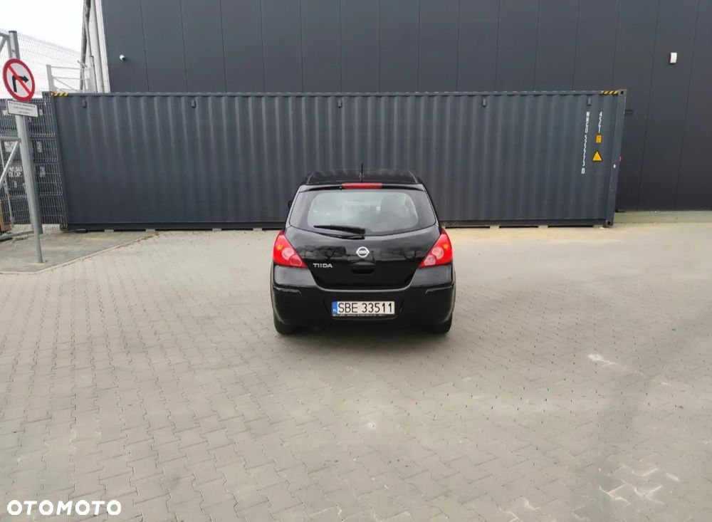 Nissan Tiida 1.6 Acenta - 8