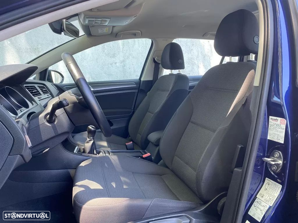 VW Golf Variant 1.6 TDi Confortline - 11