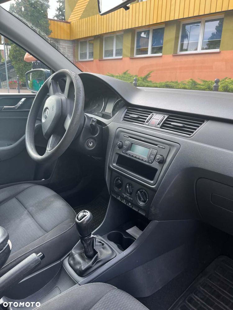 Skoda RAPID 1.2 TSI Ambition - 13