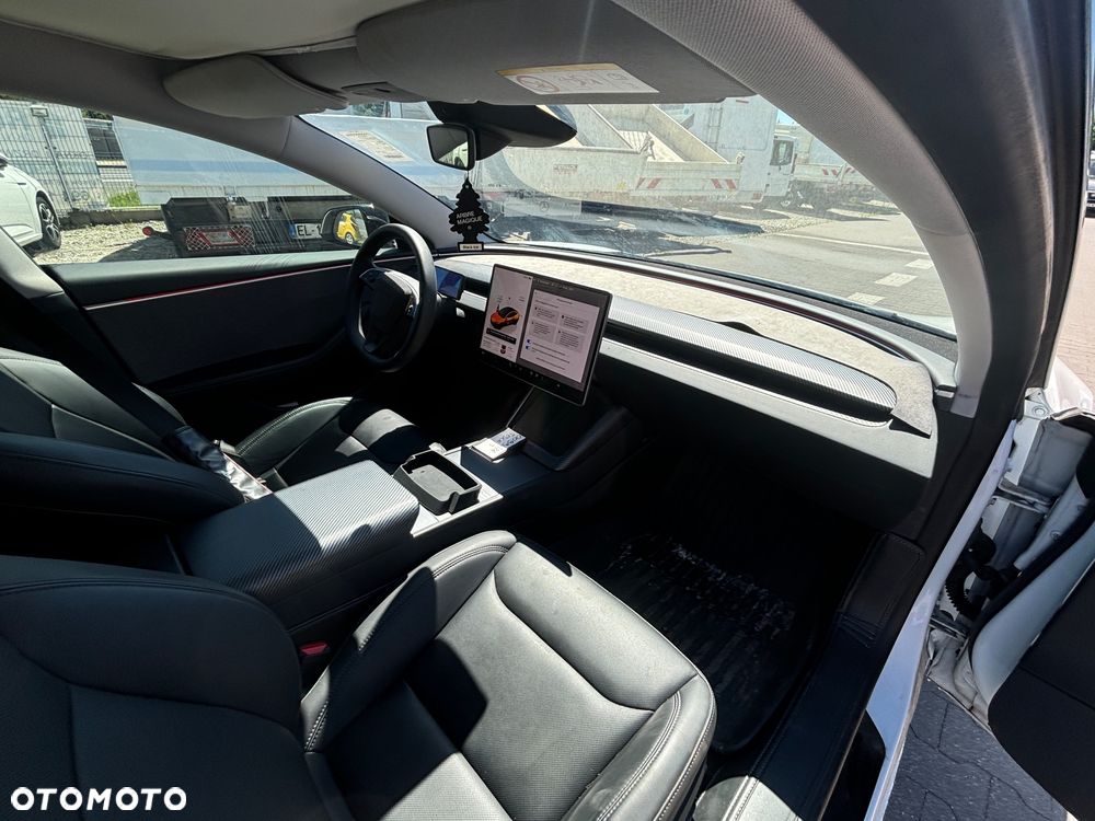 Tesla Model 3 Standard Hinterradantrieb - 11