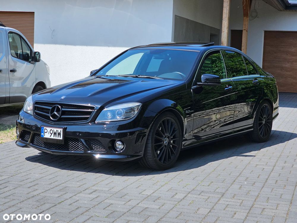 Mercedes-Benz Klasa C 63 AMG - 2