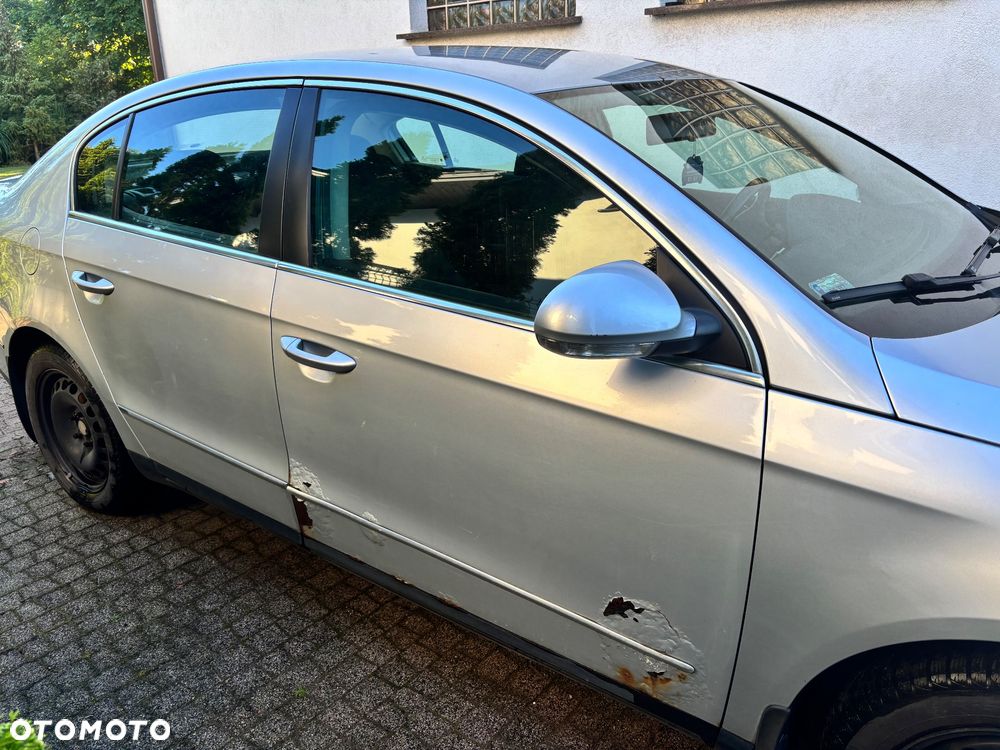 Volkswagen Passat 2.0 TDI Comfortline - 7