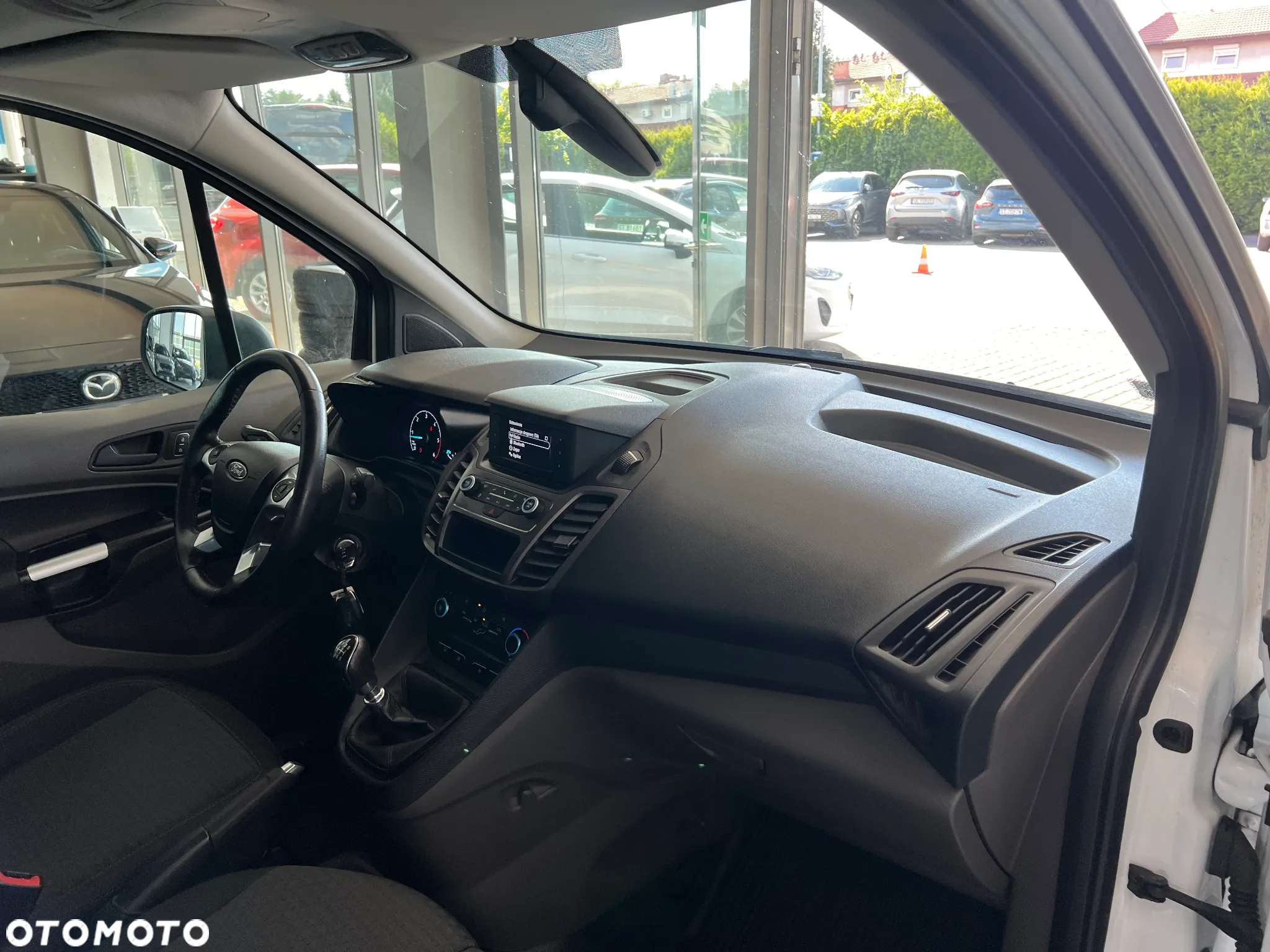 Ford Connect - 33
