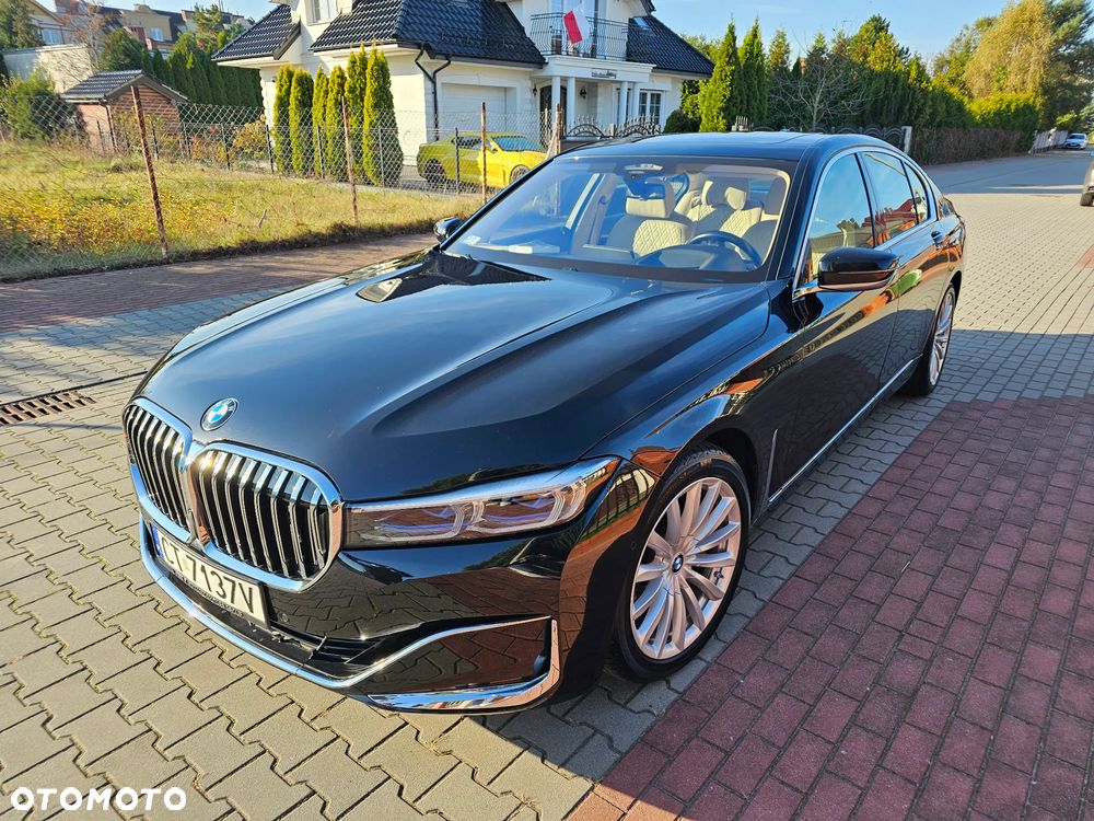 BMW Seria 7 730d mHEV - 1
