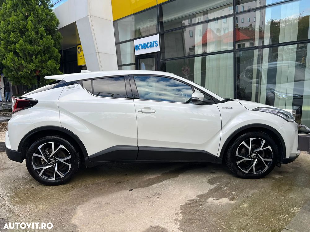 Toyota C-HR 2.0 Hybrid Business-Edition - 14