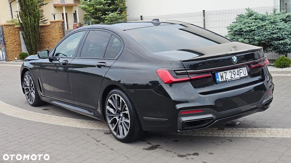 BMW Seria 7 730d xDrive mHEV sport - 7