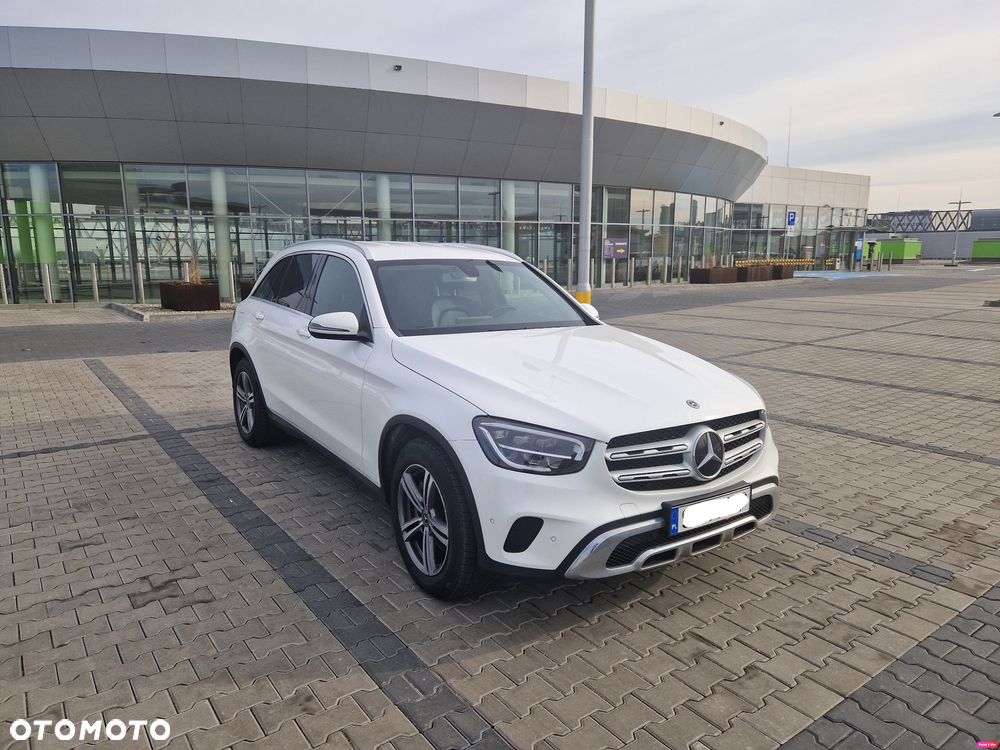 Mercedes-Benz GLC 200 d 4-Matic Business Edition - 2