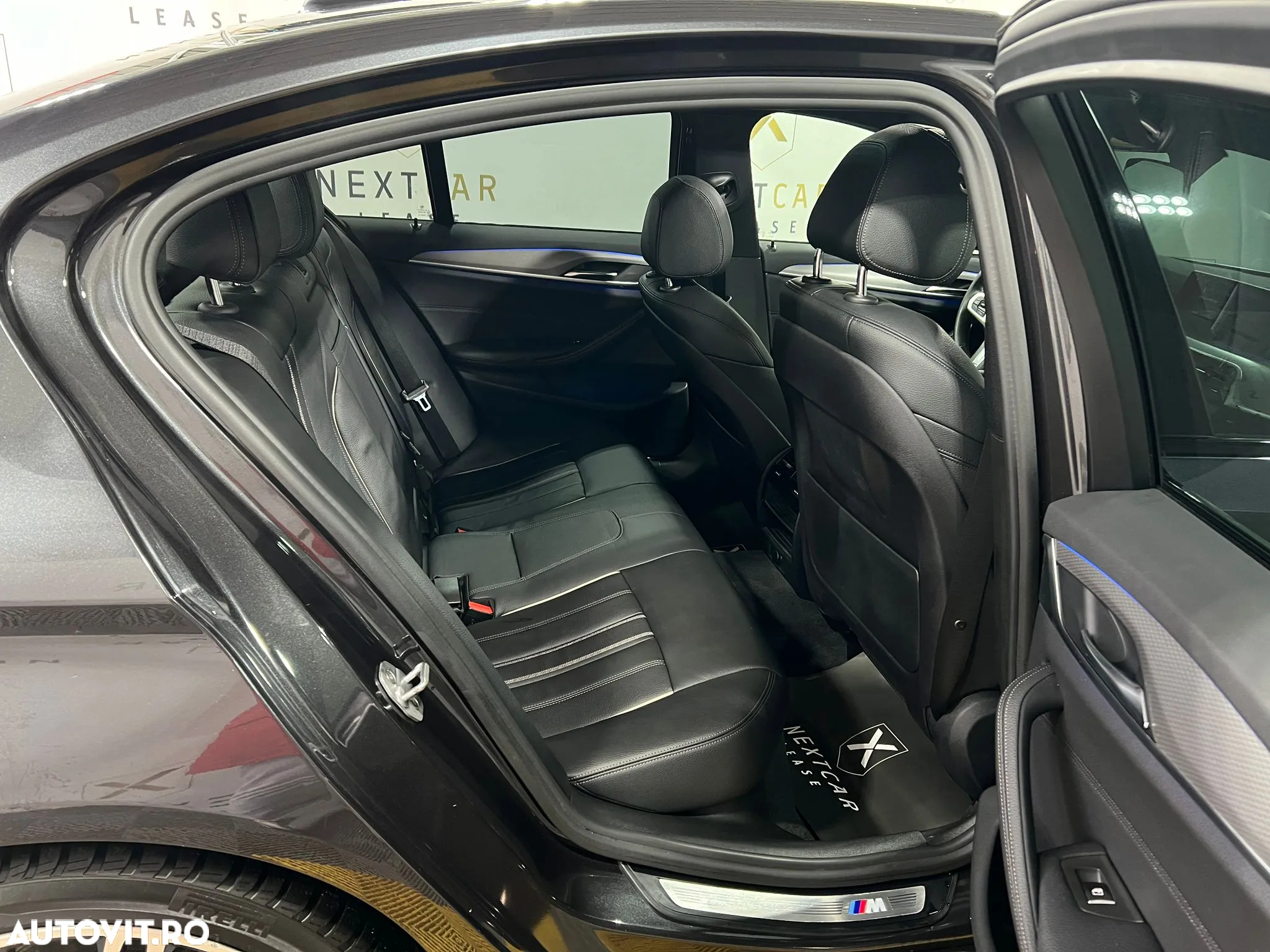 BMW Seria 5 520d xDrive AT - 14