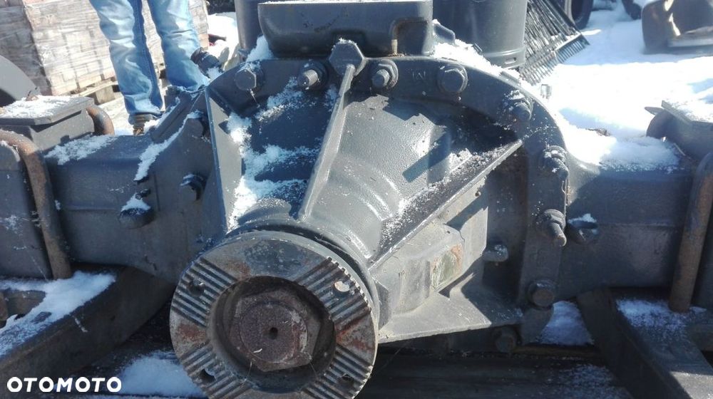 Most tylni zwolnice DAF XF 105 - 5