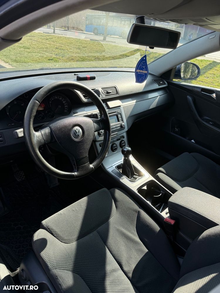 Volkswagen Passat - 7