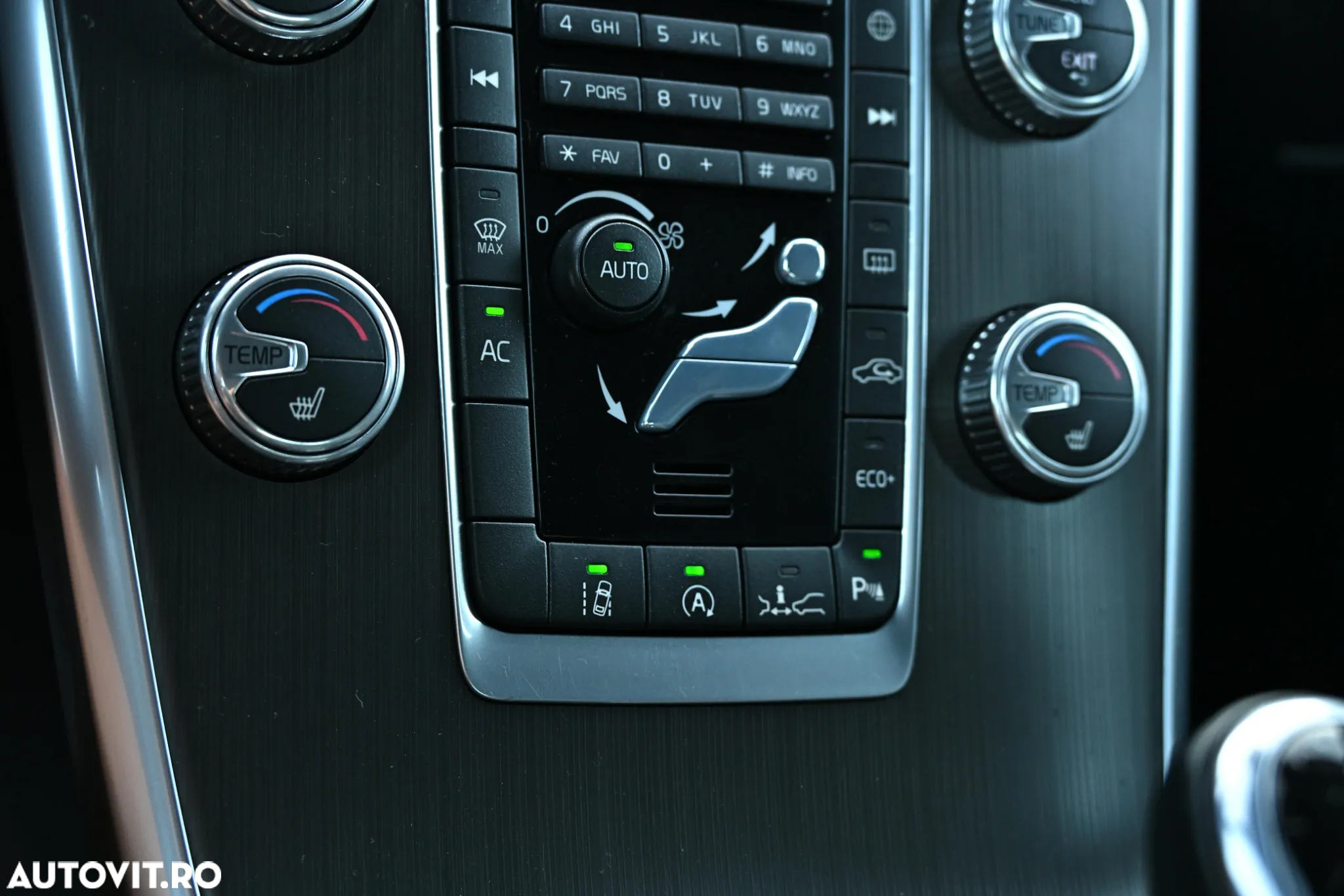Volvo XC 60 D4 Geartronic Summum - 20