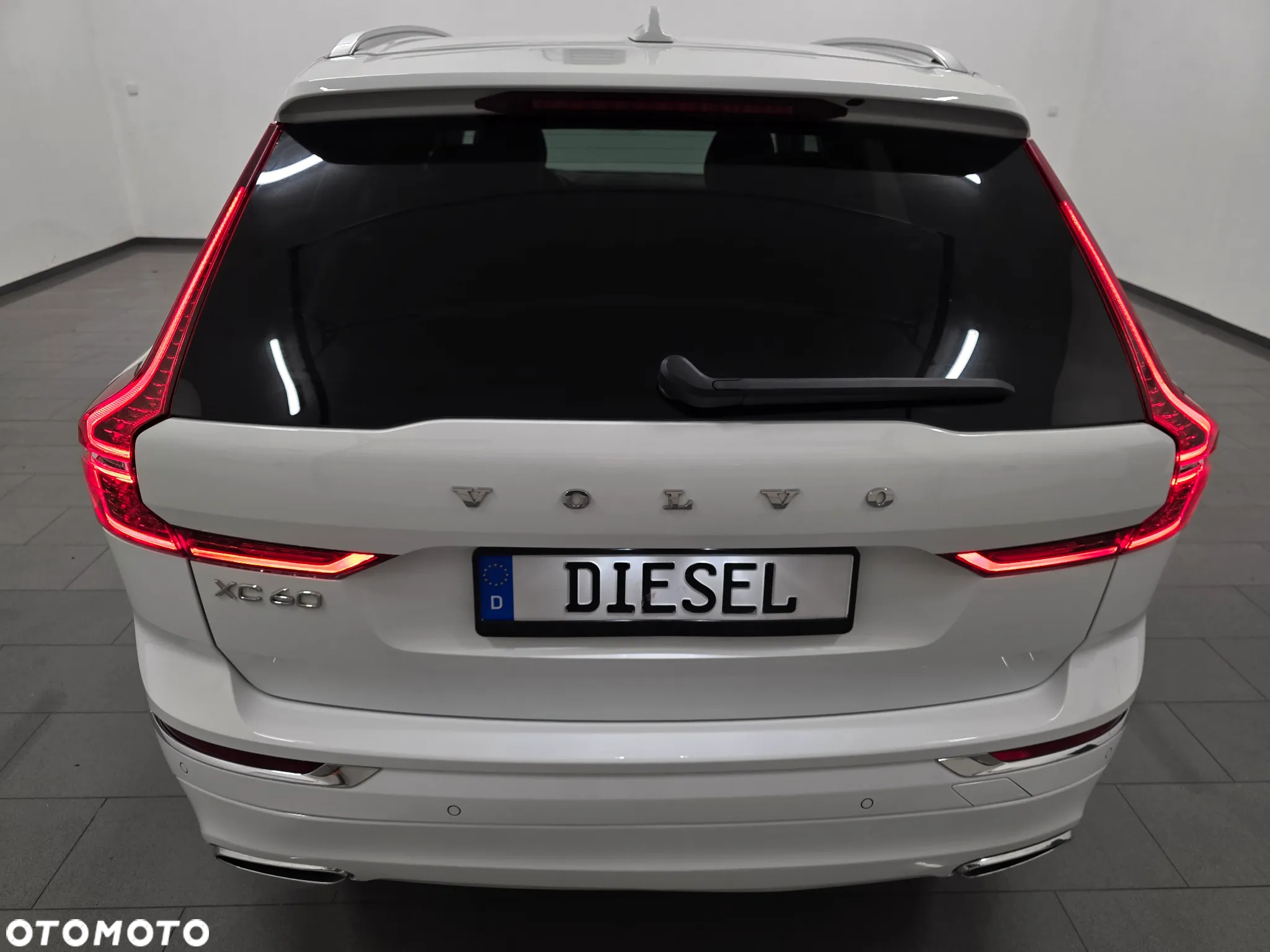 Volvo XC 60 D4 AWD Geartronic Inscription - 36