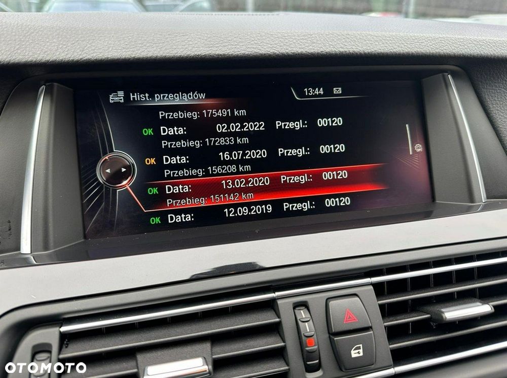 BMW Seria 5 525d xDrive - 30