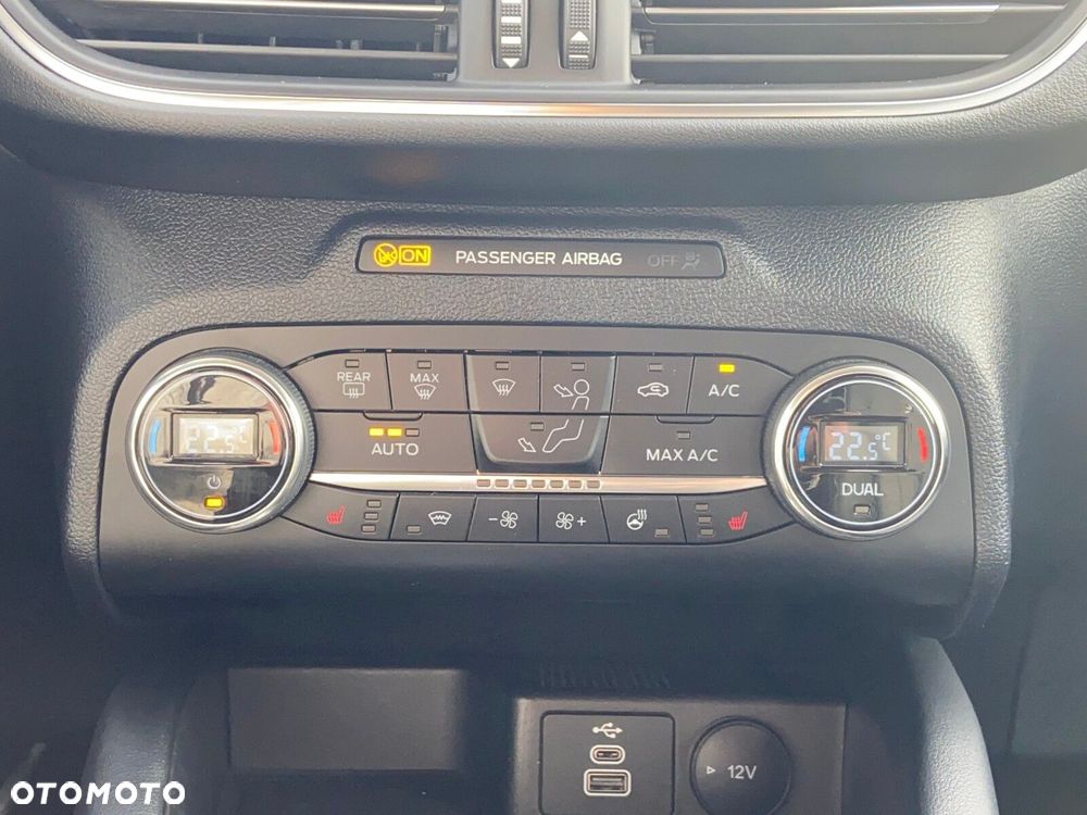 Ford Kuga 2.5P PHEV FWD Vignale - 23