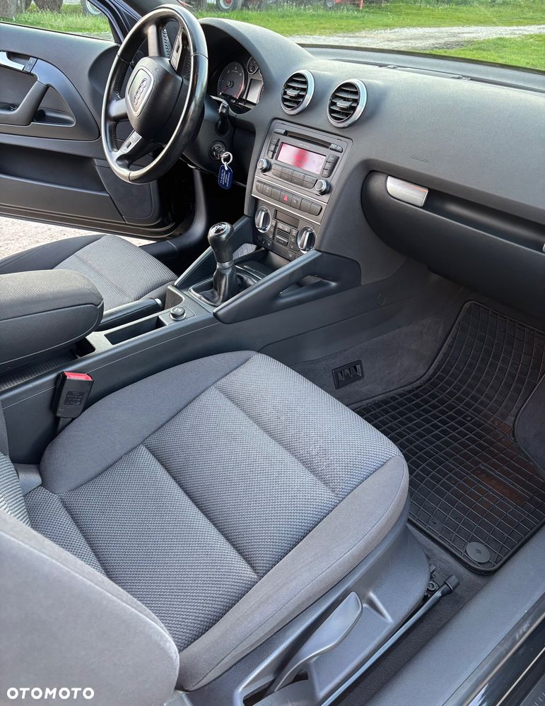 Audi A3 3-drzwiowe 1.6 TDI S line Sportpaket - 13