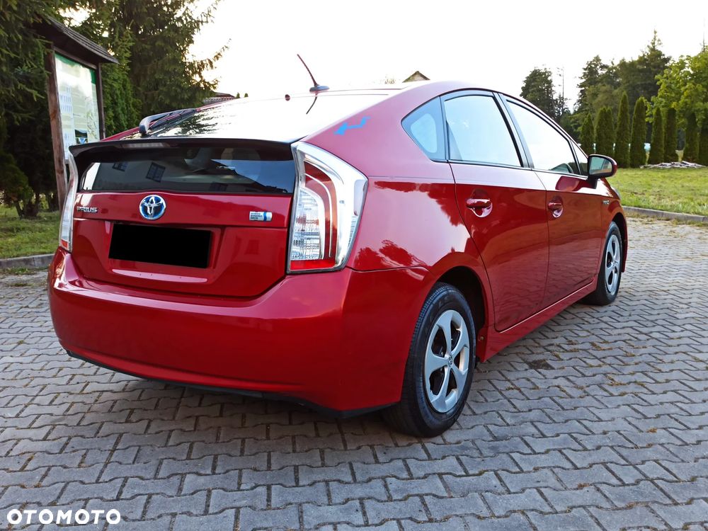 Toyota Prius - 5