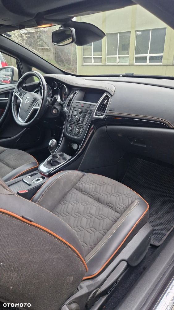 Opel Cascada 1.4 T Cosmo EU6 - 11