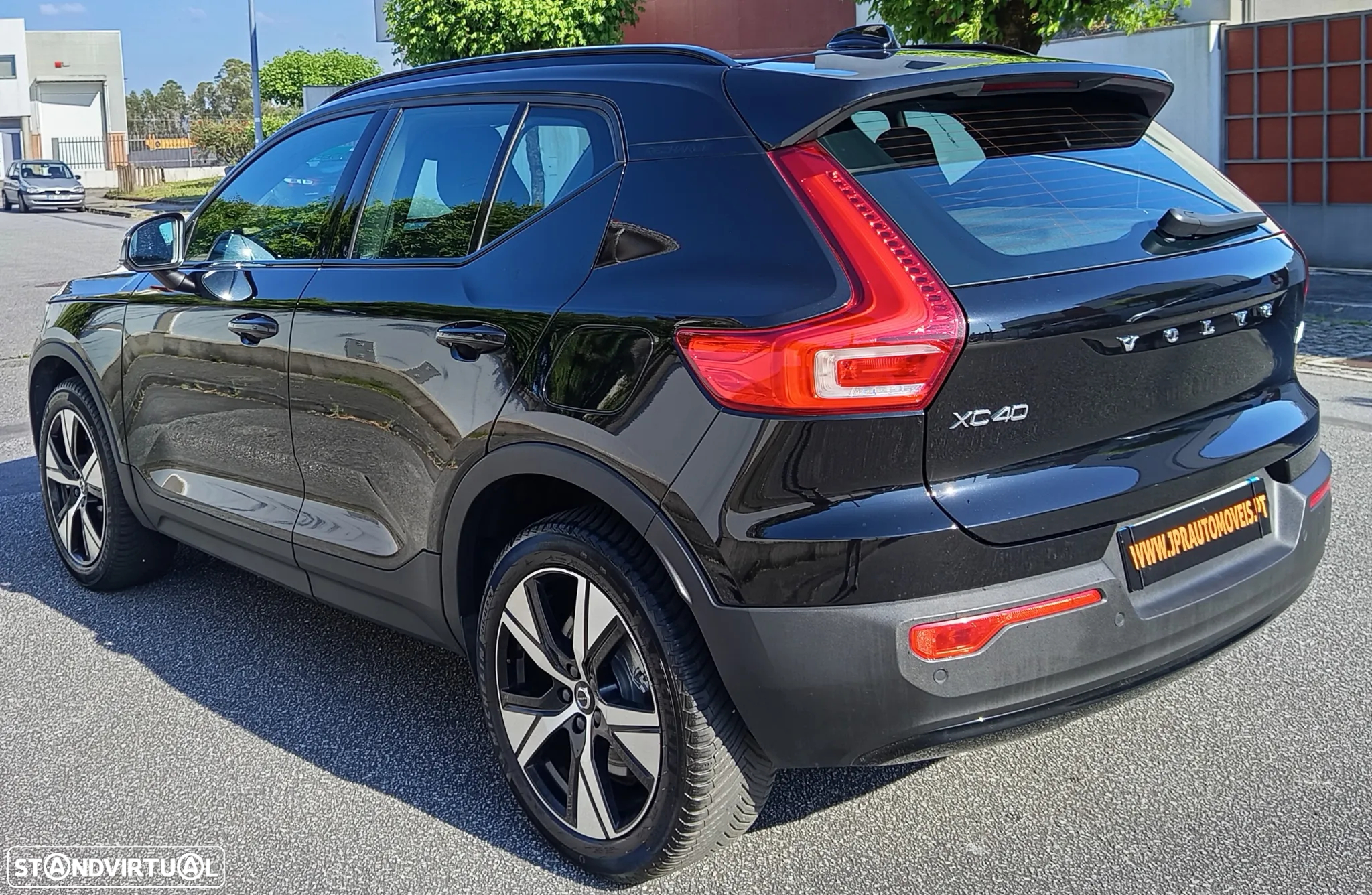 Volvo XC 40 Recharge 69 kWh Single Motor Plus - 6