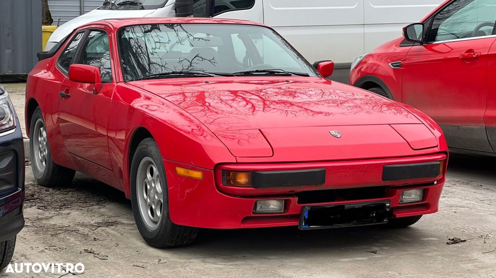 Porsche 944 - 1