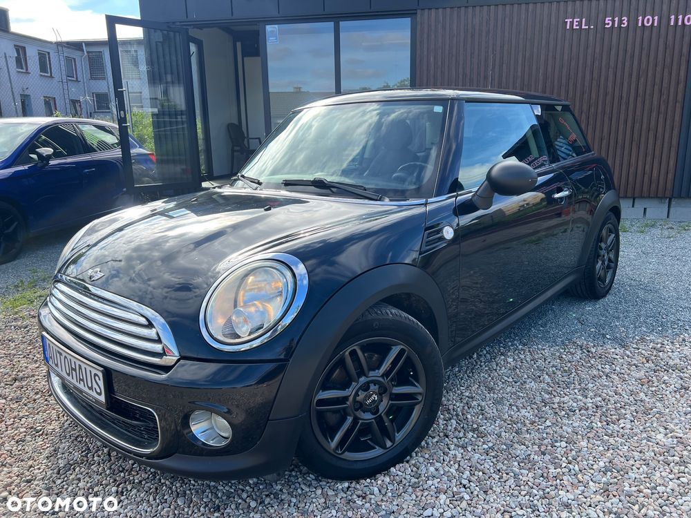 MINI Cooper D Bayswater - 11