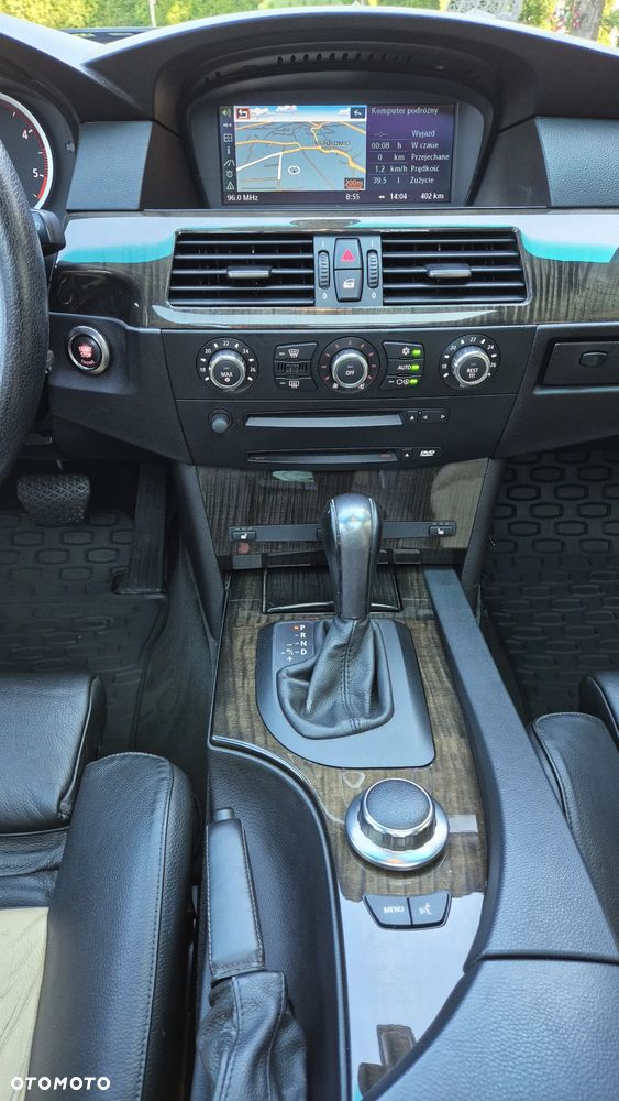 BMW Seria 5 - 13