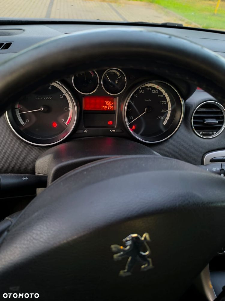 Peugeot 308 - 5