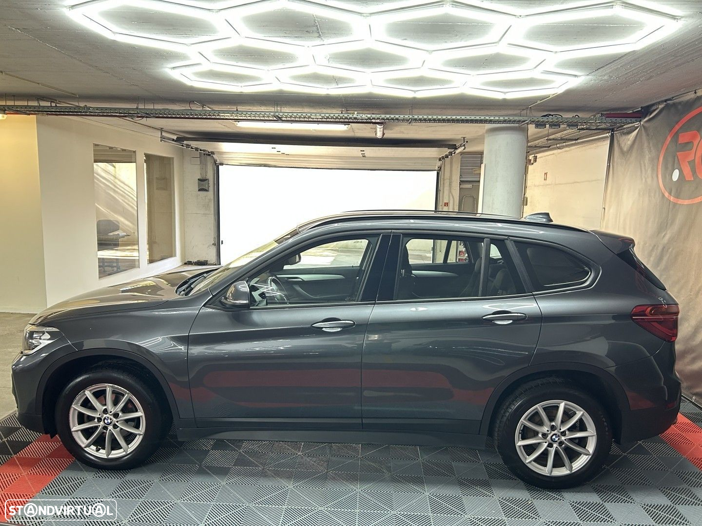 BMW X1 16 d sDrive Advantage Auto - 5