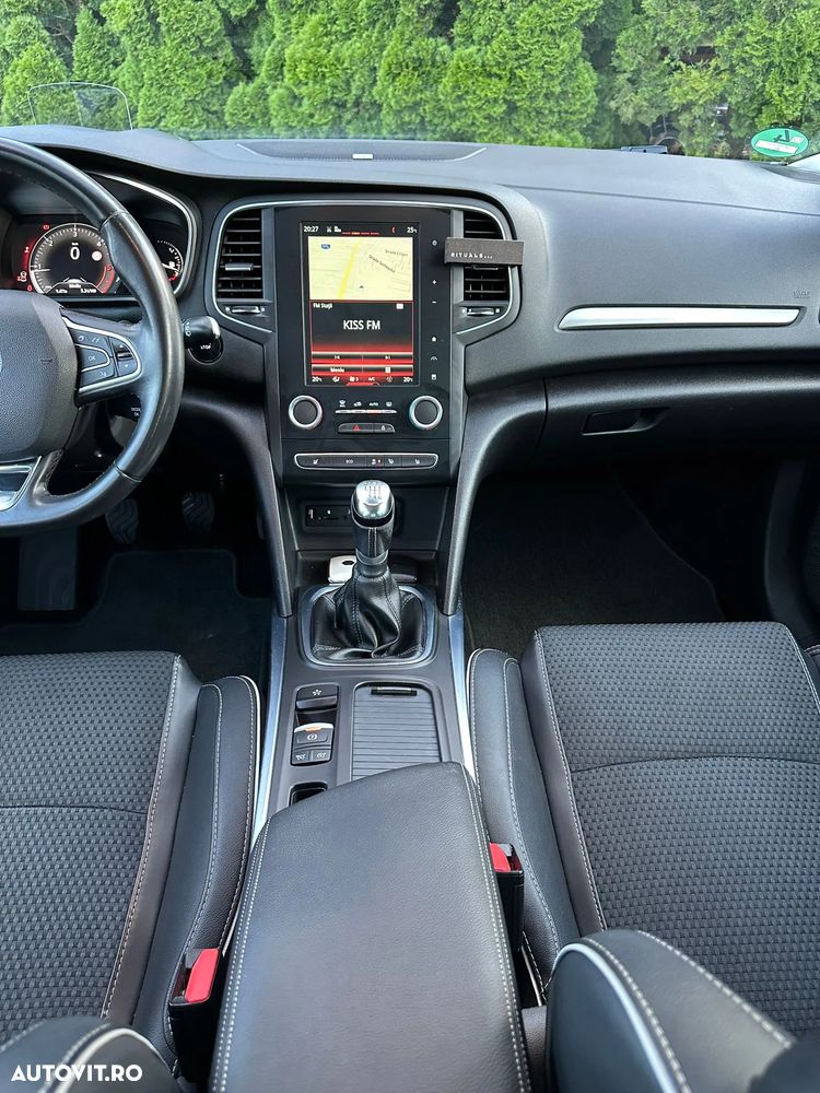 Renault Megane ENERGY dCi 130 BOSE EDITION - 36
