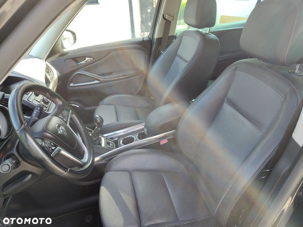 Opel Zafira Tourer 2.0 CDTI ecoFLEX Start/Stop Active - 8