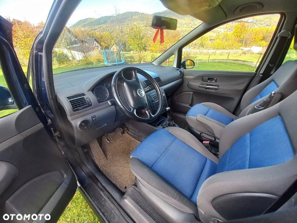 Volkswagen Sharan 1.9 TDI 4Motion - 9