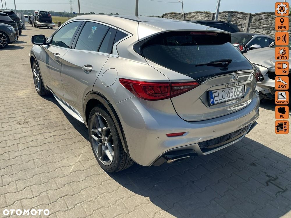 Infiniti Q30 1.6t Sport Tech 7DCT - 1