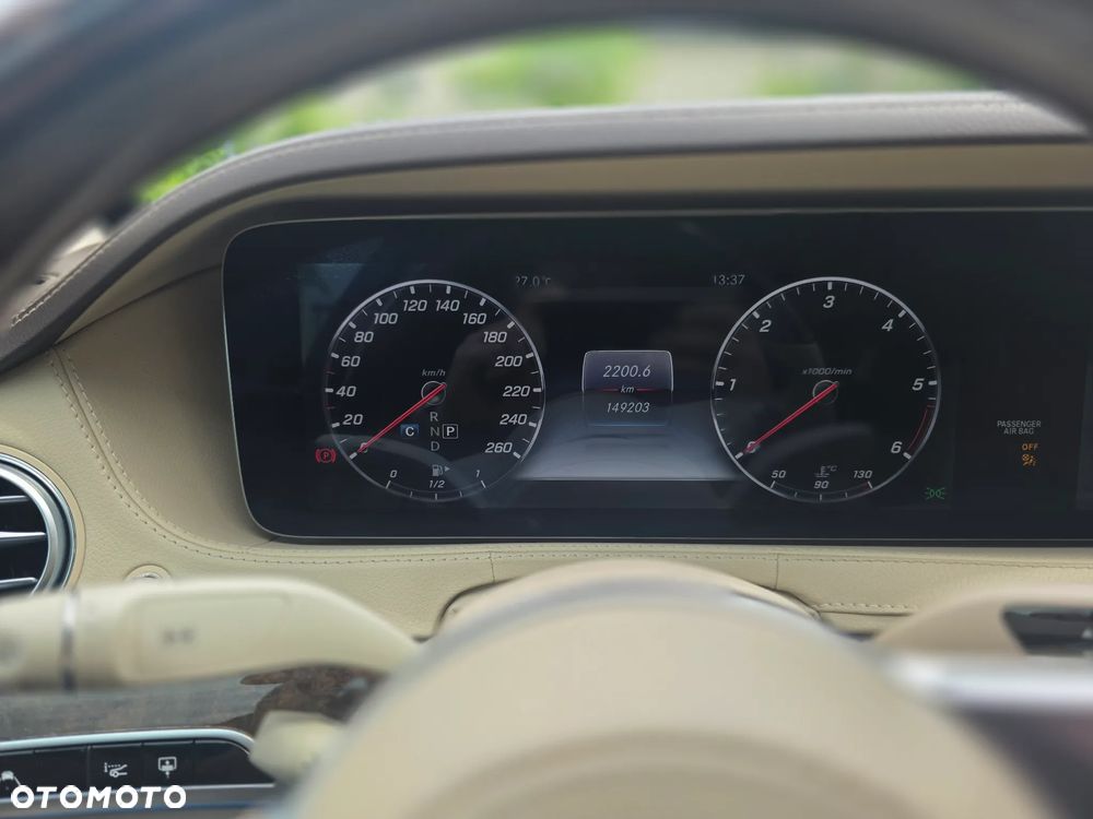 Mercedes-Benz Klasa S 400 d 4-Matic L 9G-TRONIC - 13