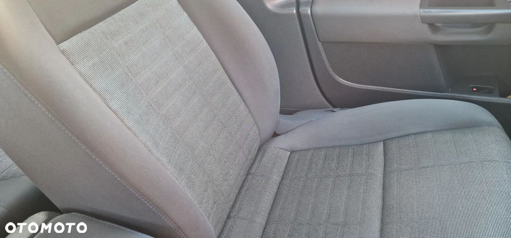 Volkswagen Golf 1.6 Tour Edition - 37