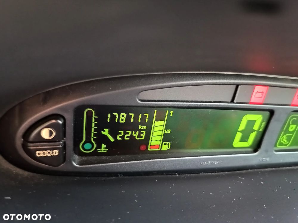 Citroën Xsara Picasso 1.8i 16V Exclusive - 7