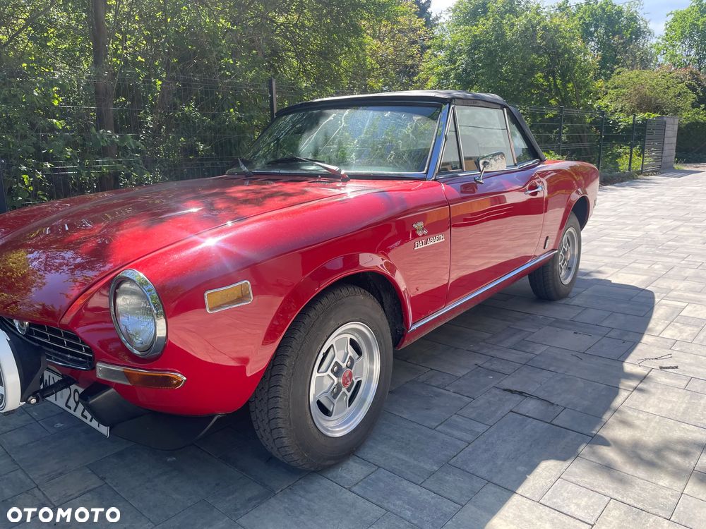Fiat 124 Spider - 4