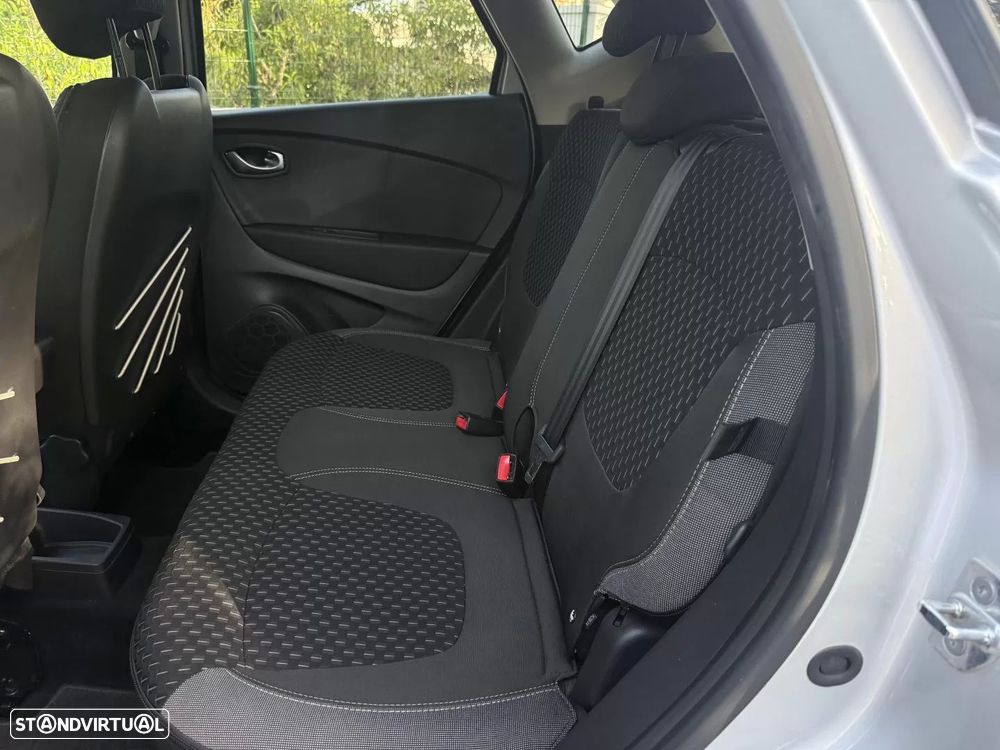 Renault Captur 1.0 TCe Exclusive - 15