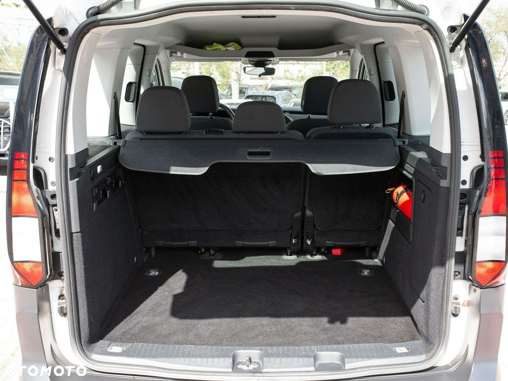 Volkswagen Caddy - 23