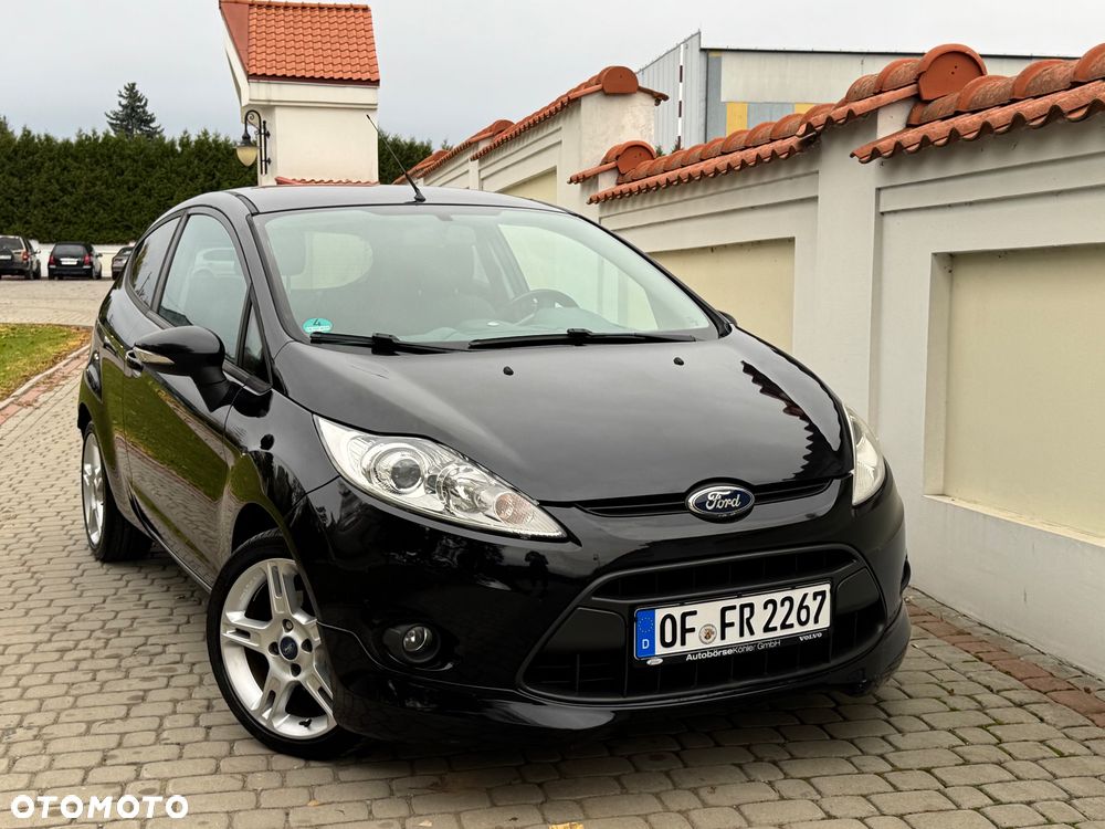 Ford Fiesta 2011 photo 3