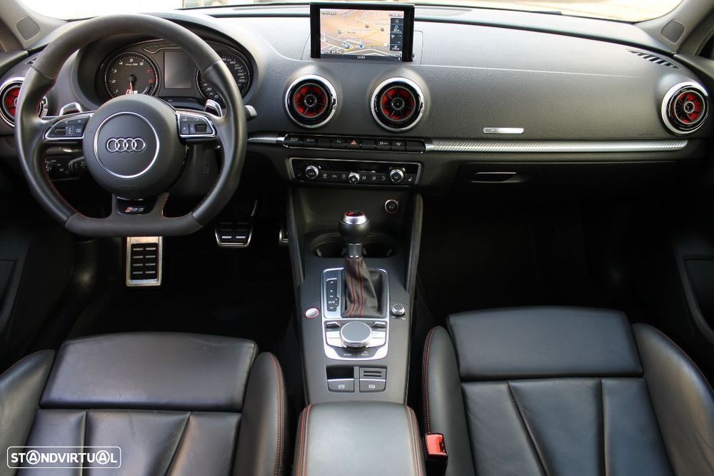 Audi RS3 Sportback 2.5 TFSI quattro S tronic - 8