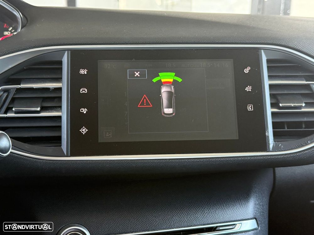 Peugeot 308 - 22
