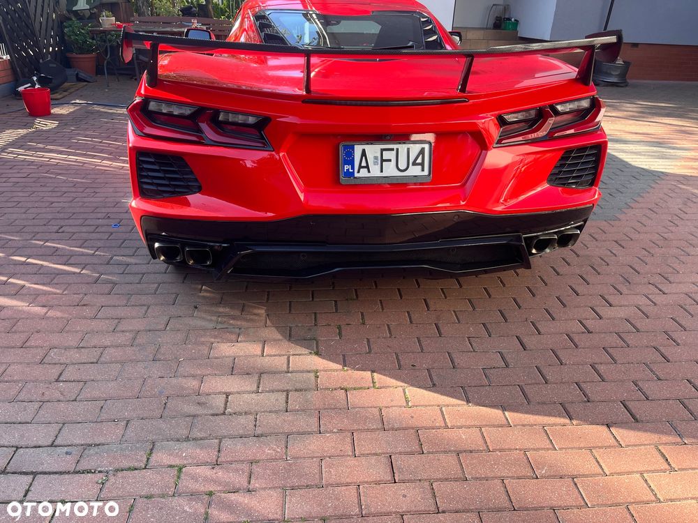 Chevrolet Corvette - 20